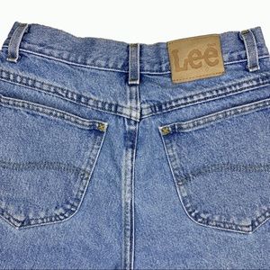 Vintage Highwaisted 90s Mom Lee Jean Short Size 10